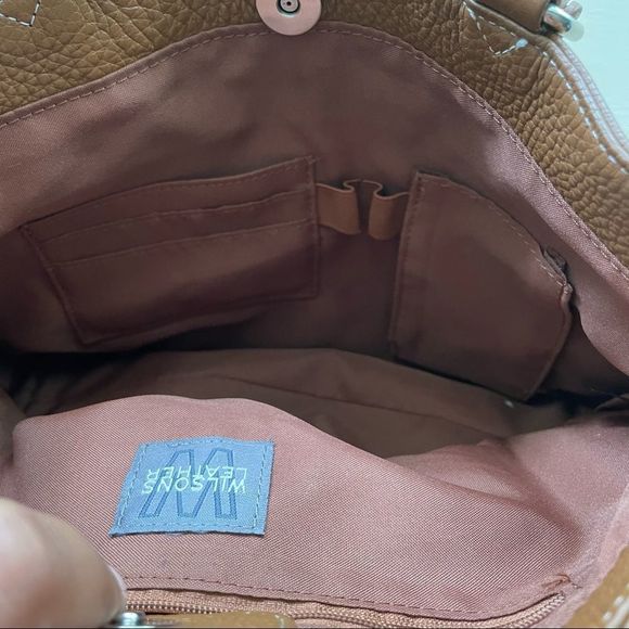 Wilson’s Leather Brown Small Mini Leather Shoulder Bag - Picture 5 of 12
